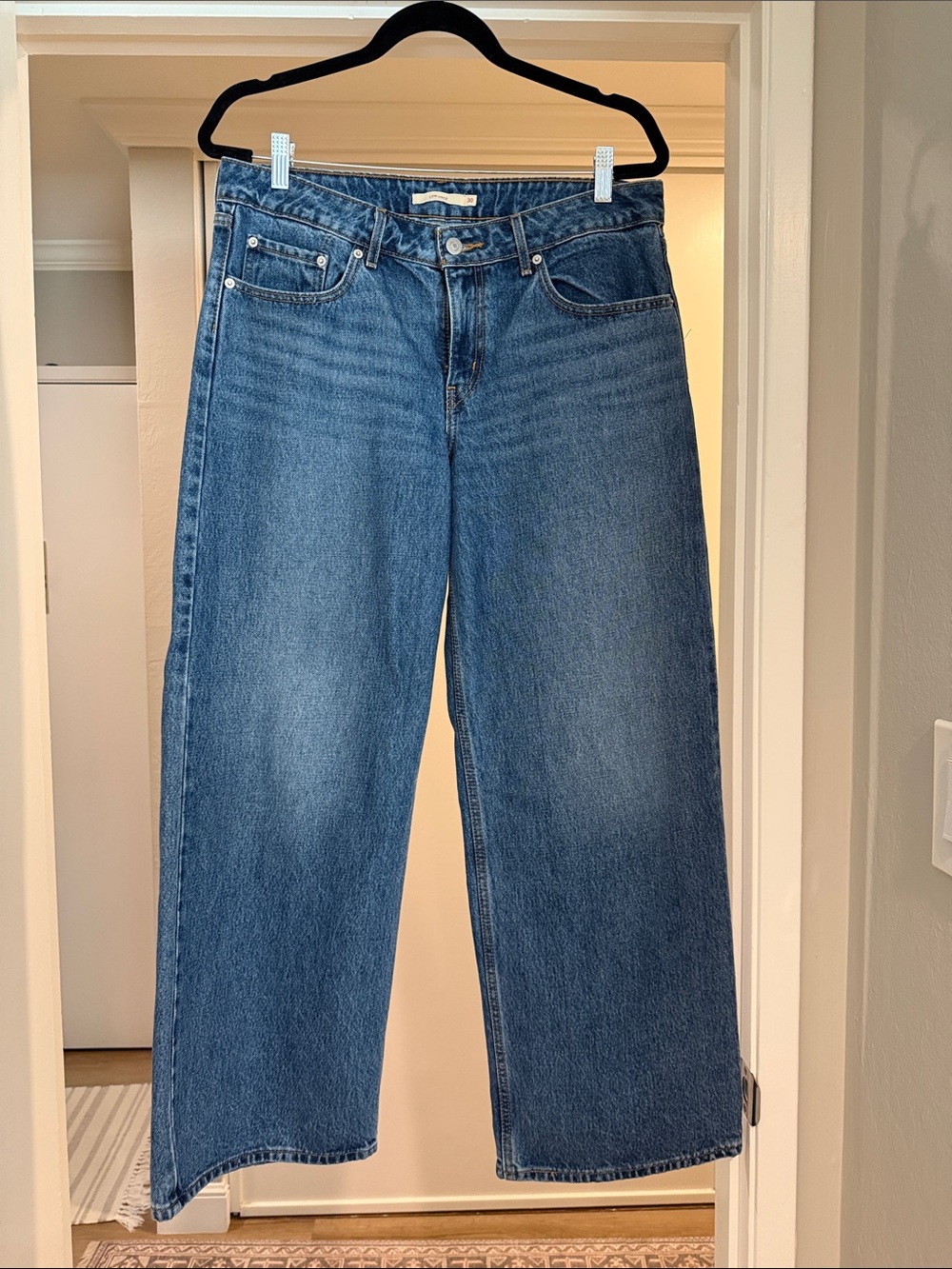 Levi’s low loose jeans